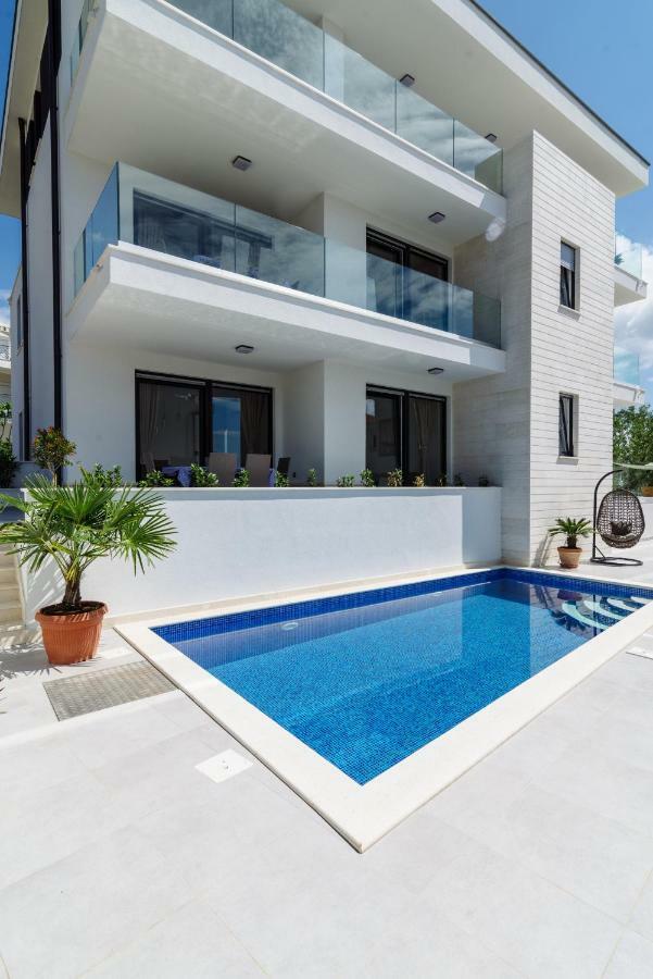 Apartments Villa Dalmatia Trogir Eksteriør billede