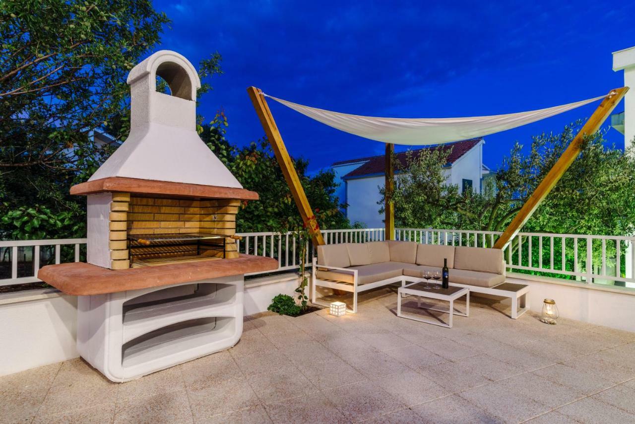 Apartments Villa Dalmatia Trogir Eksteriør billede