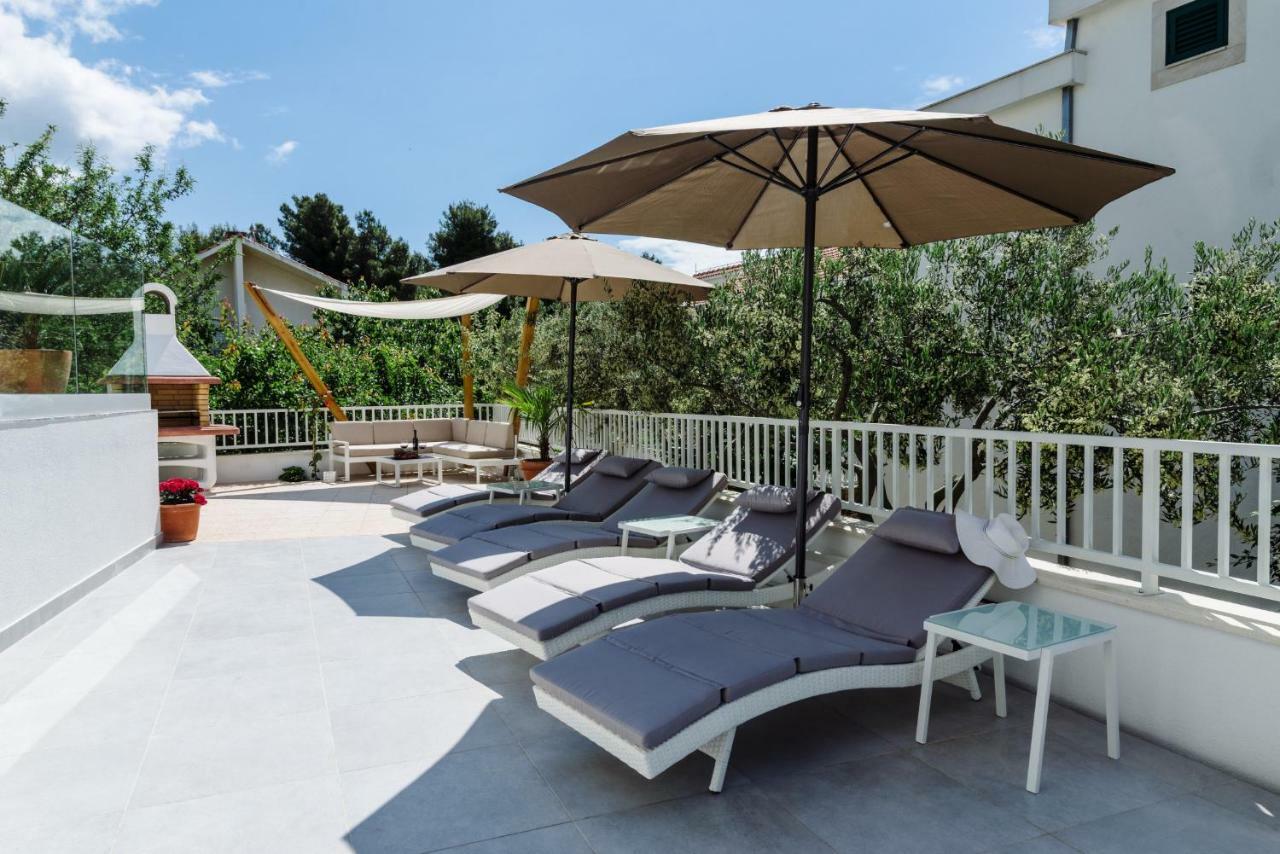 Apartments Villa Dalmatia Trogir Eksteriør billede