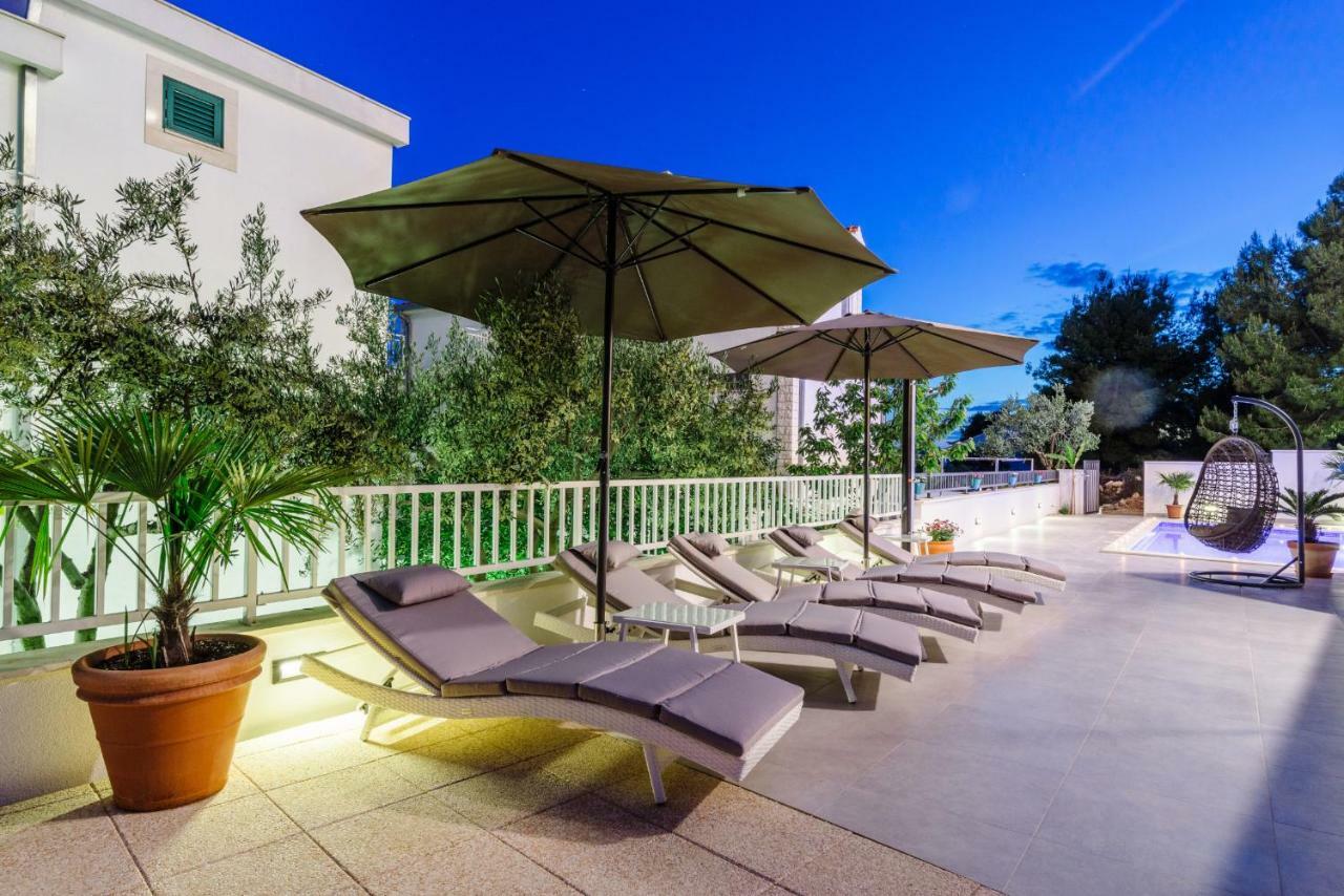 Apartments Villa Dalmatia Trogir Eksteriør billede