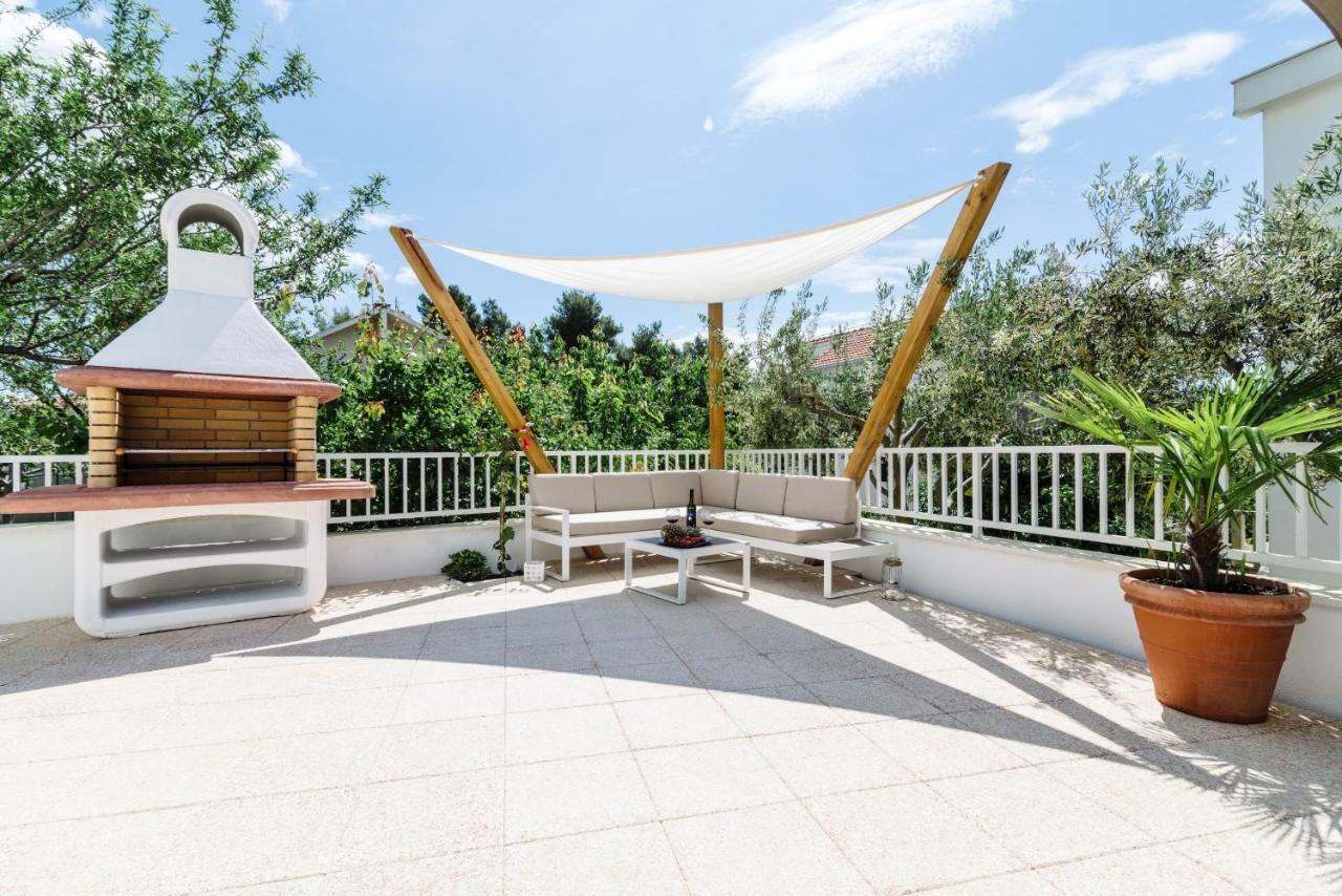 Apartments Villa Dalmatia Trogir Eksteriør billede